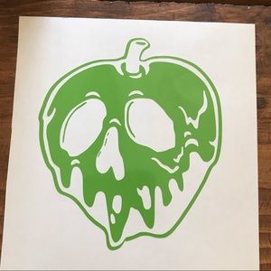 Snow White poison Apple